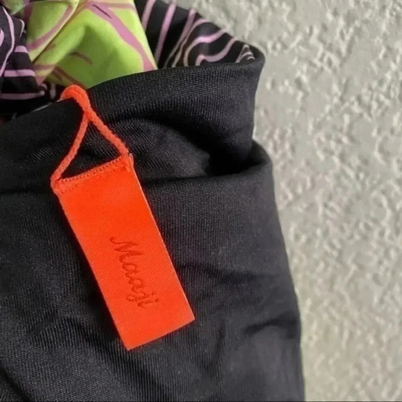 Maaji Reversible Arista Medium Swimsuit B767 - Picture 4 of 8